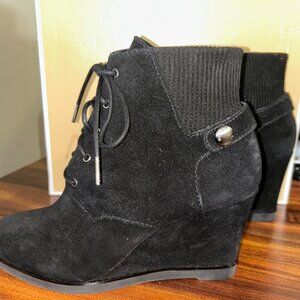 Michael Kors Women's Carrigan Wedge Lace-Up Booties Black Suede Size 9.5 M